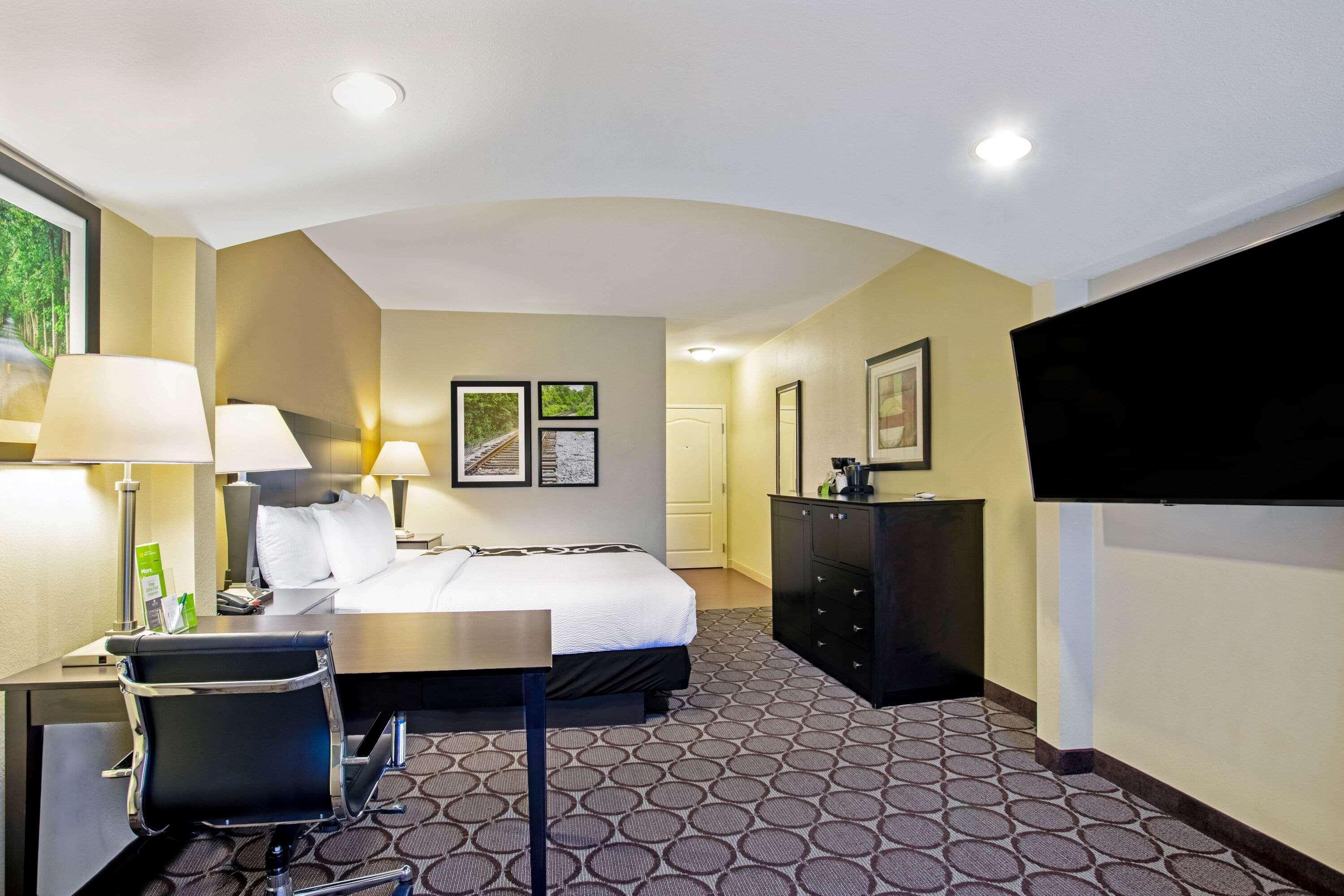 La Quinta By Wyndham Lexington South / Hamburg Hotel Exterior photo