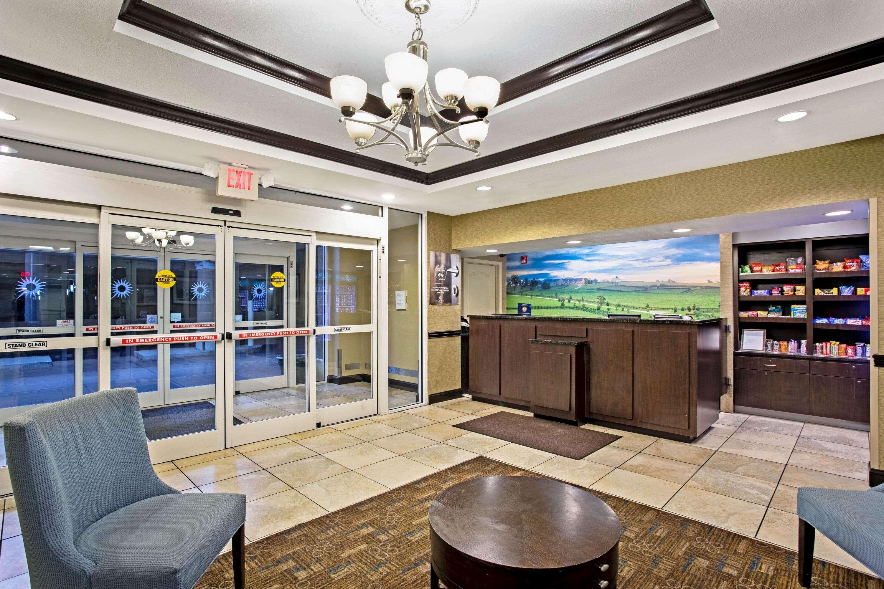 La Quinta By Wyndham Lexington South / Hamburg Hotel Exterior photo