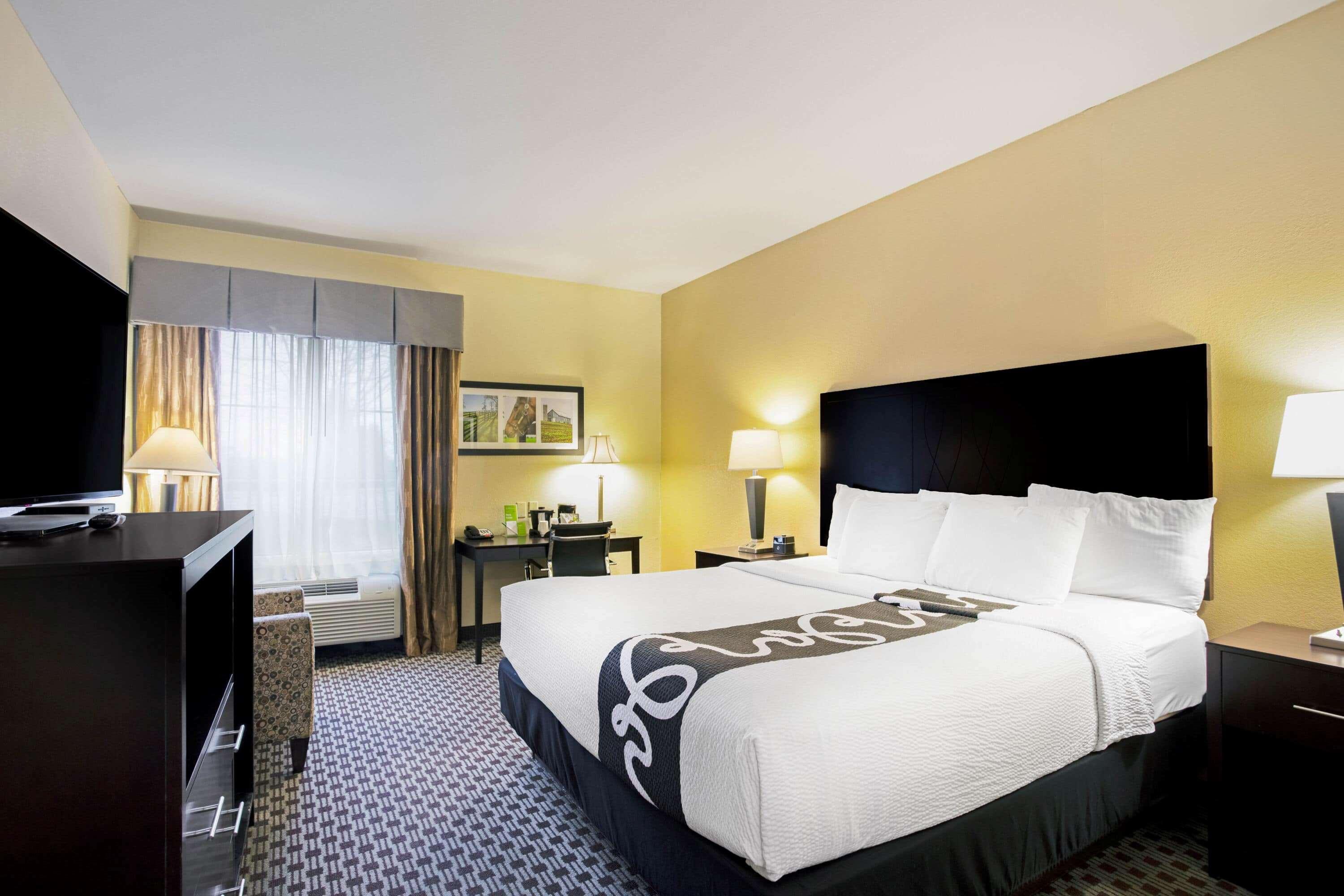 La Quinta By Wyndham Lexington South / Hamburg Hotel Exterior photo