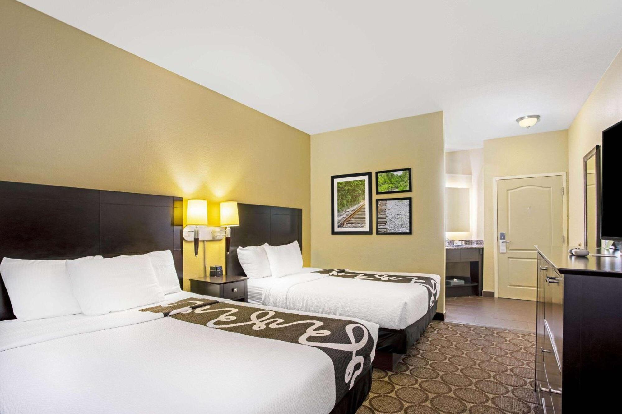 La Quinta By Wyndham Lexington South / Hamburg Hotel Exterior photo
