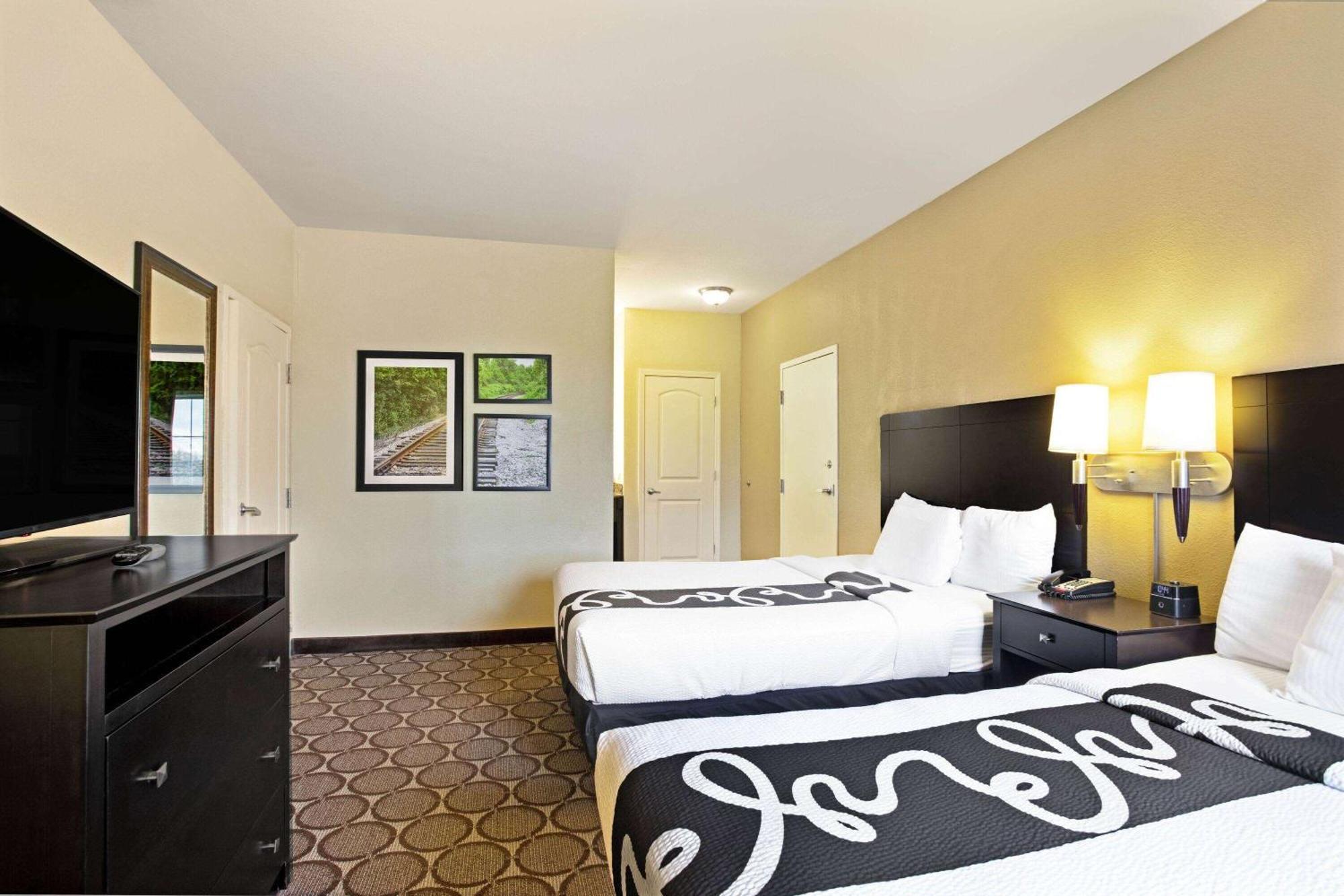 La Quinta By Wyndham Lexington South / Hamburg Hotel Exterior photo